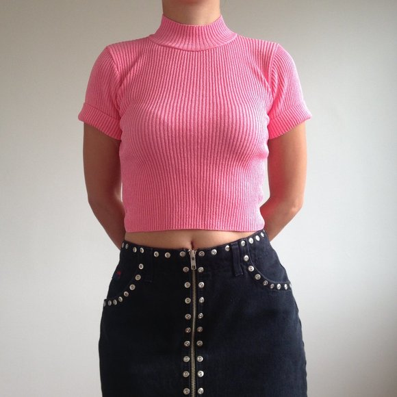 Vintage Pink Turtleneck Crop Top - Picture 4 of 7